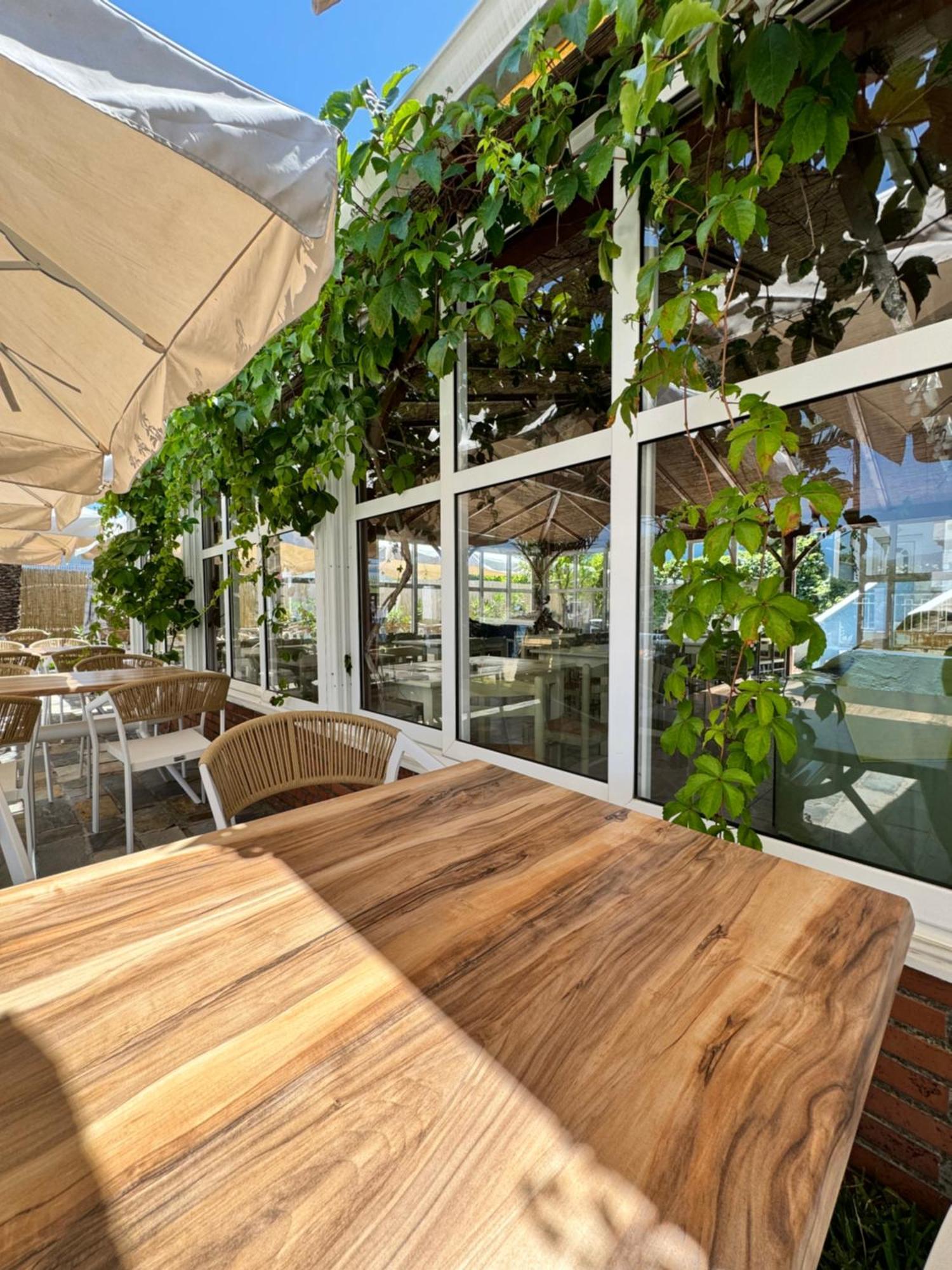 Olympion Beach Hotel ゲラキニ エクステリア 写真
